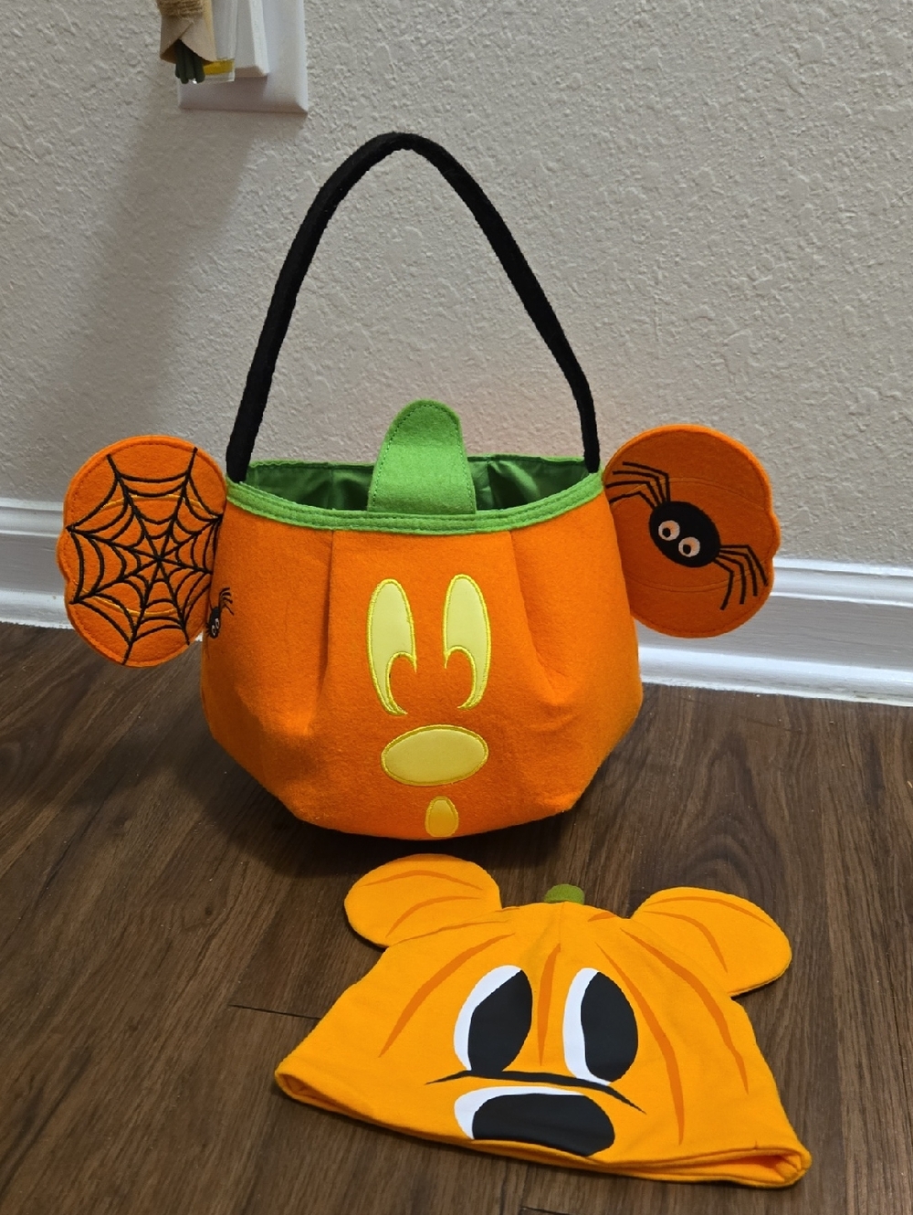 Disney Orange & Green Mickey Pumpkin Trick-or-Treat Bag with Hat